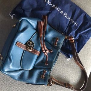 Dooney & Bourke Shoulder bag City Drawstring